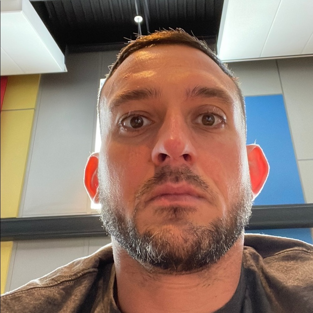 Meet your Posher, Salvatore